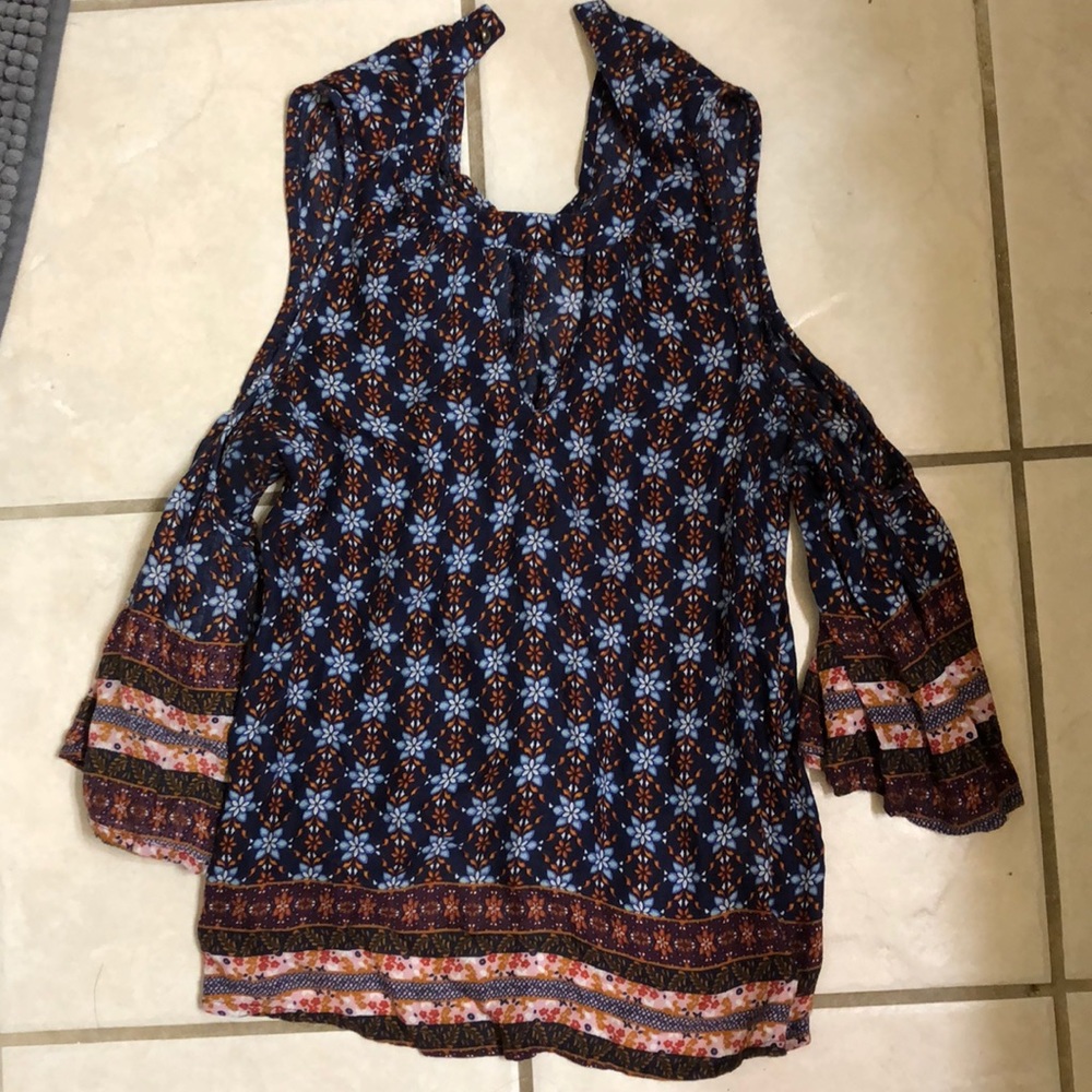 Floral Cold-Shoulder Blouse